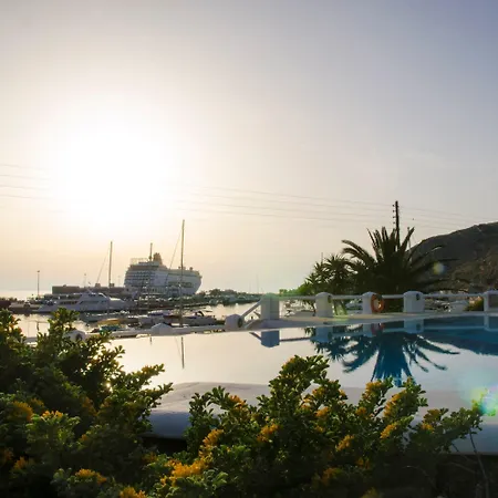 Olia 3* Тоурлос